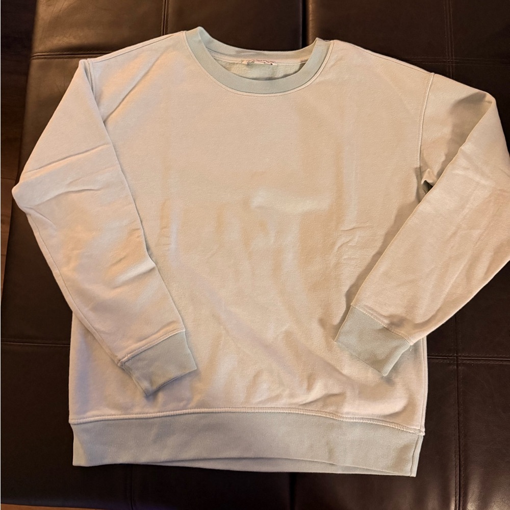 American Eagle Outfitters Men's Light Gray Crewneck Sweater